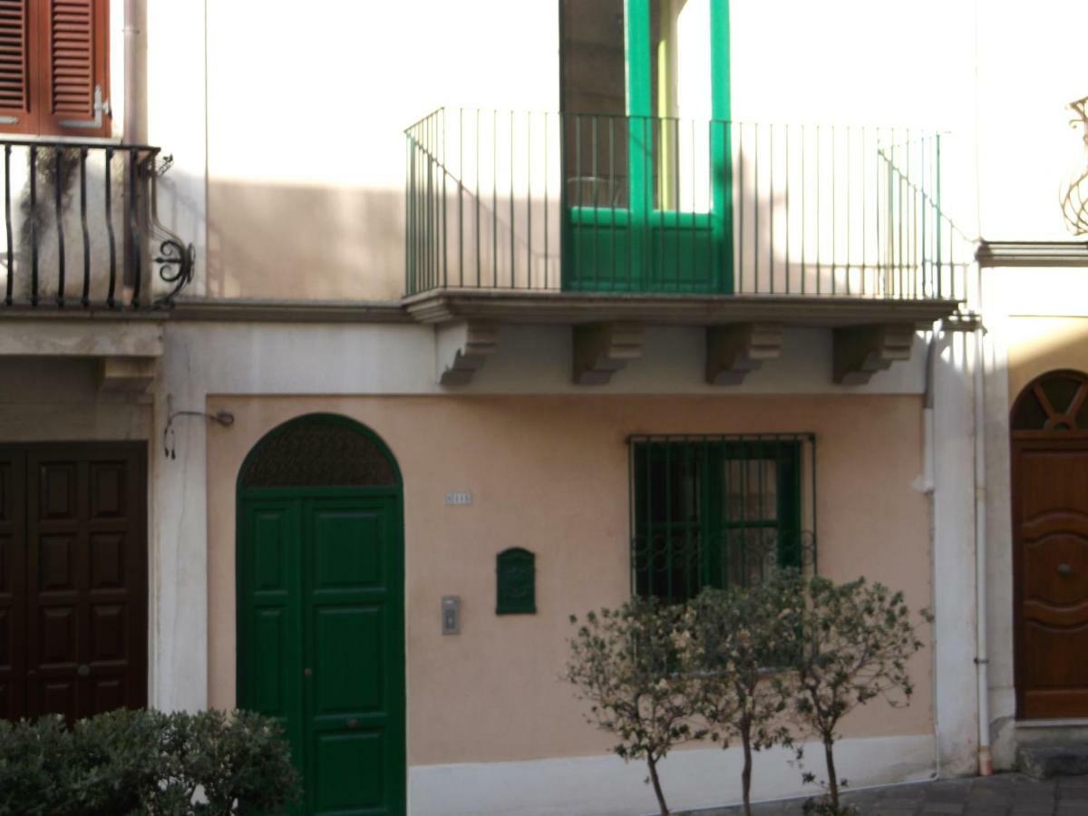 Villa Centrostoricolipari Extérieur photo